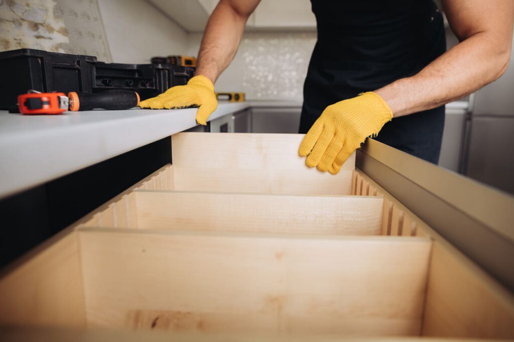 Cabinet Refacing: A Smart Way to Refresh Your Kitchen Without a Full Remodel